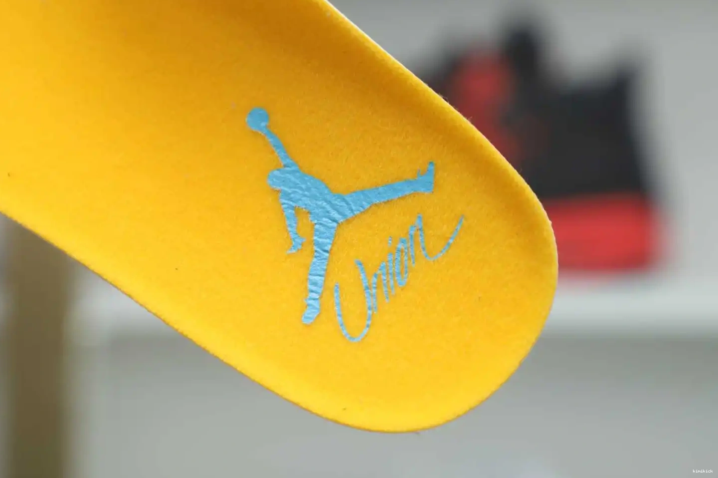 RETRO 'TAUPE Kimikick LA UNION X AIR HAZE' 4 JORDAN 0519